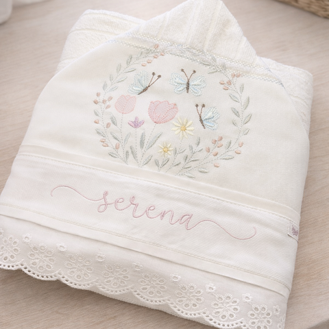 Toalha de banho felpuda c/ capuz forrada com toalha fralda